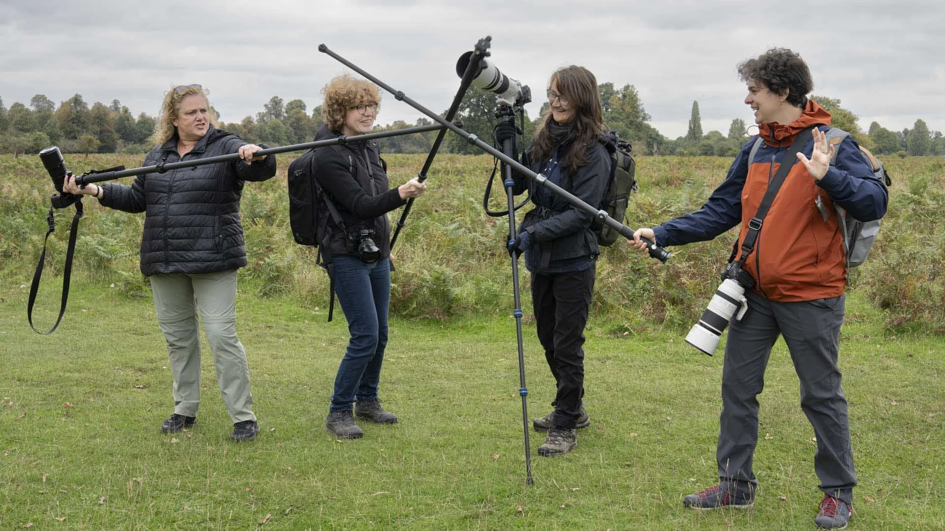  Monopods are also useful for a spot of inpromtu fencing practice.  