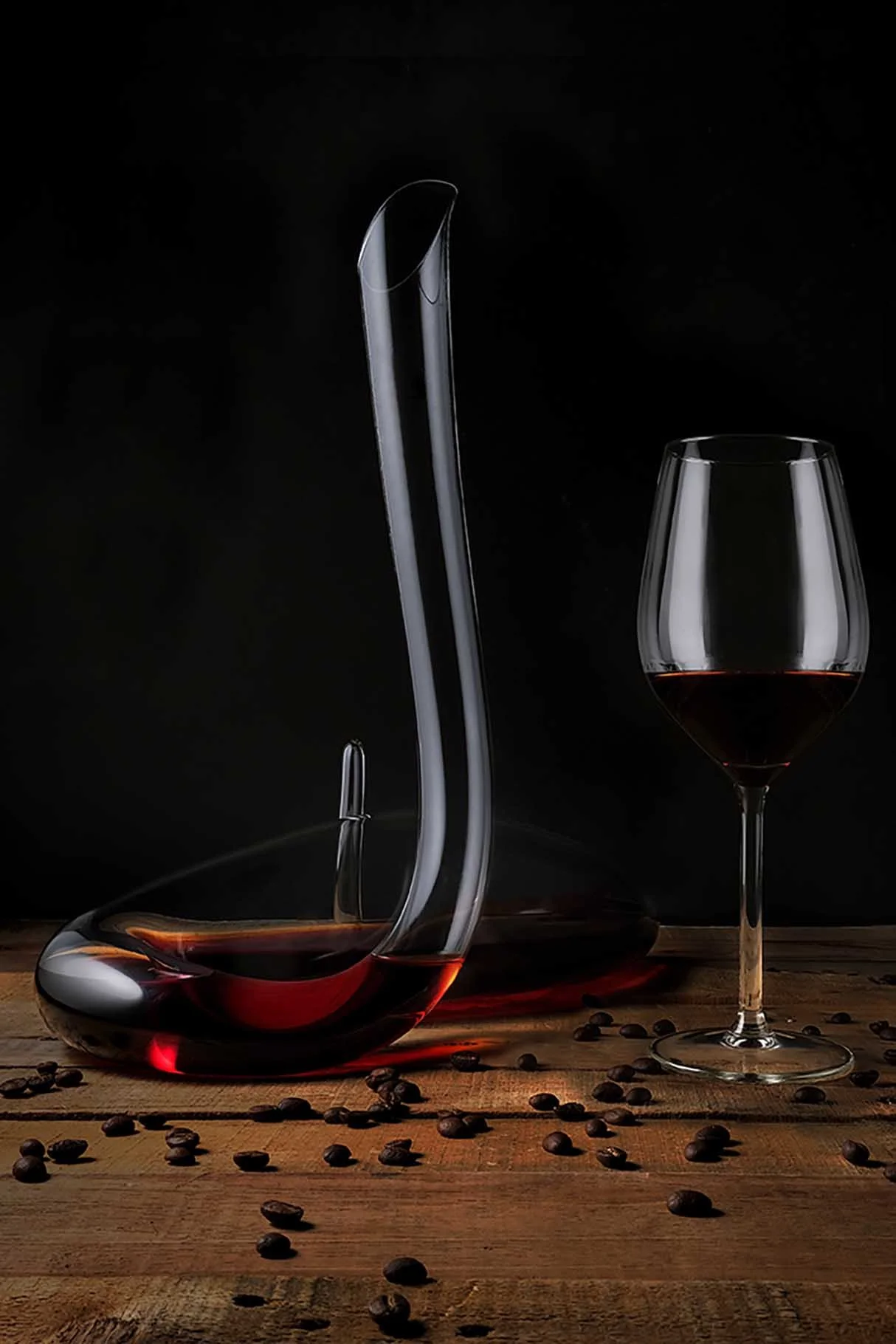  Image credit: Elbe Vorster	Sweet Dionysus	Showcasing the dynamic form and craft of an intricate glass decanter. 